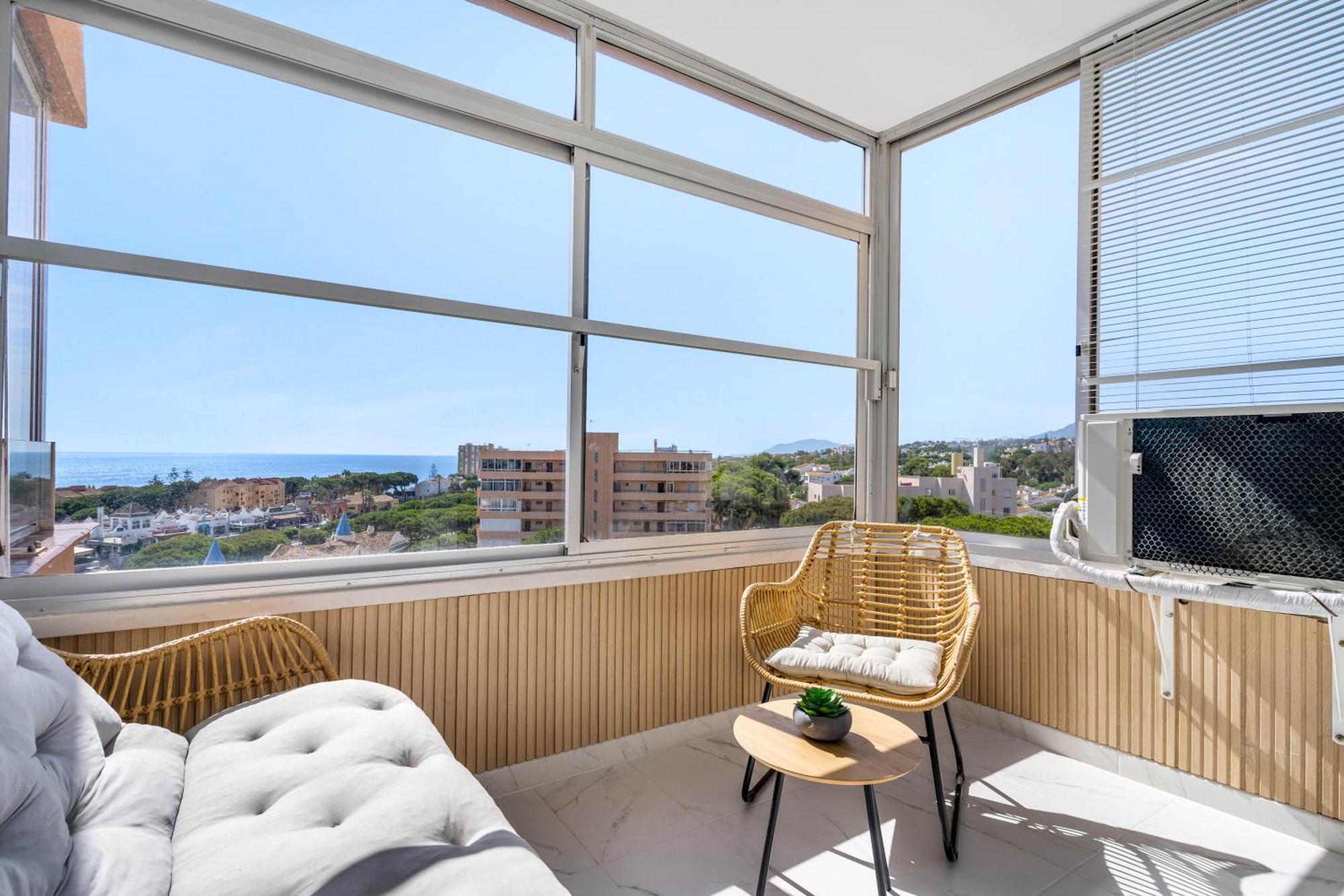 Modern Studio Apartment With Sea Views 5 Min From The Beach Sitio de Calahonda Luaran gambar